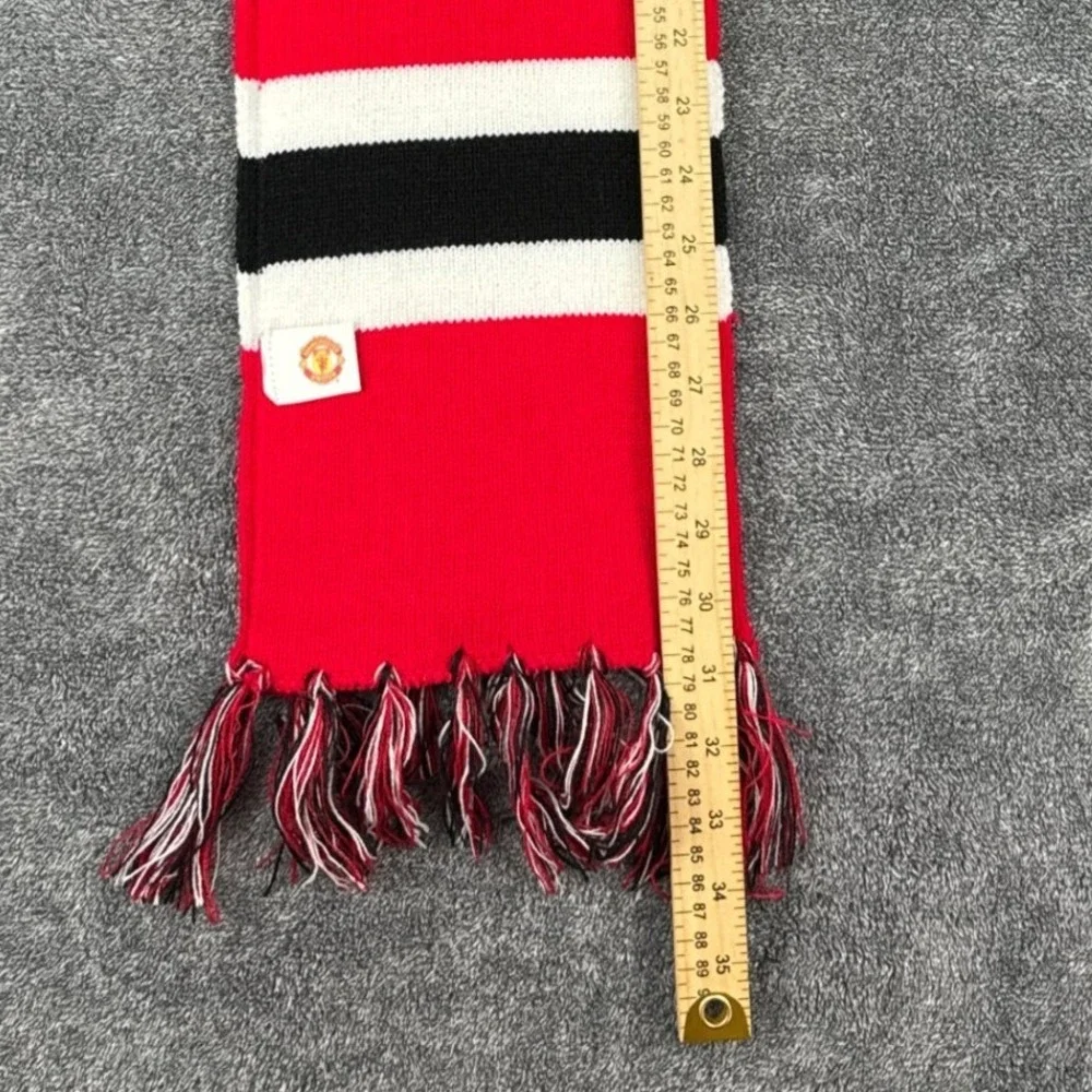 Manchester United official style